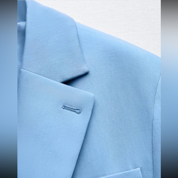 Straight Cut Blazer - Picture 8 of 8